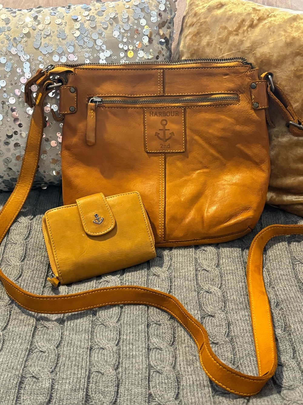 Harbour 2nd Distressed Leather Crossbody Bag & Wallet Set